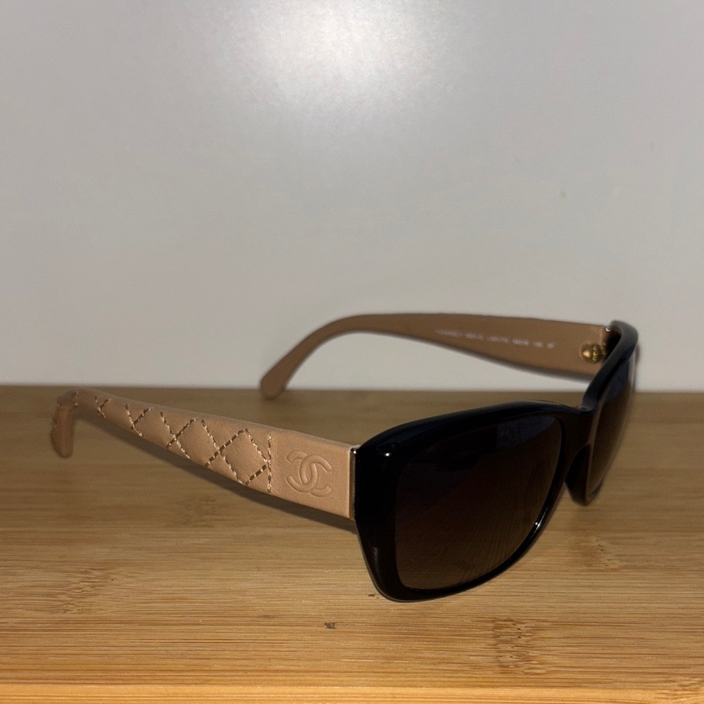 CHANEL Black Frame Leather Quilted Arms Sunglasses